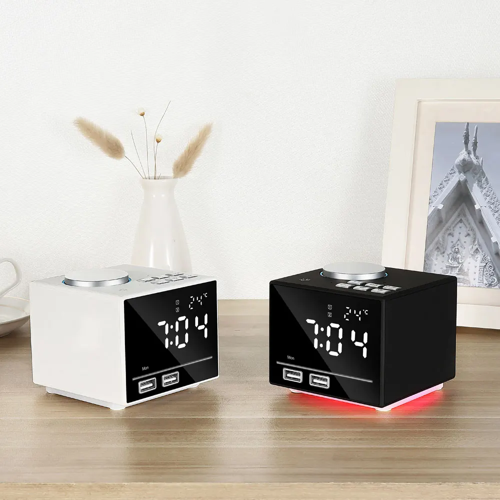 1Pcs Bluetooth Color Changing Alarm Clock FM Radio with USB Charging and Speakerphone
1Pcs Bluetooth Color Changing Alarm Clock FM Radio with USB Charging and Speakerphone