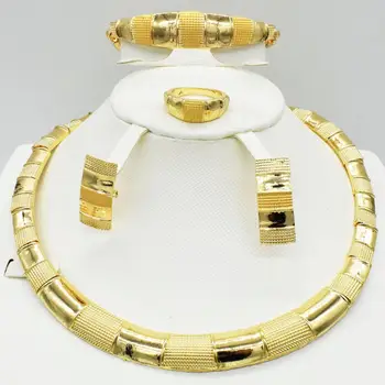 2019 Bridal Gift Nigerian Wedding African Beads Jewelry Set Brand Woman Fashion Dubai Gold Color Jewelry Set Wholesale Design
2019 Bridal Gift Nigerian Wedding African Beads Jewelry Set Brand Woman Fashion Dubai Gold Color Jewelry Set Wholesale Design
