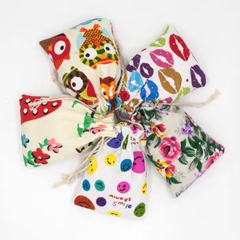 High Quality 10x14cm Drawstring Canvas Bags Pouches Jewelry Bags Christmas Valentines Gift Bags 50pcs/pack Free Shipping
High Quality 10x14cm Drawstring Canvas Bags Pouches Jewelry Bags Christmas Valentines Gift Bags 50pcs/pack Free Shipping