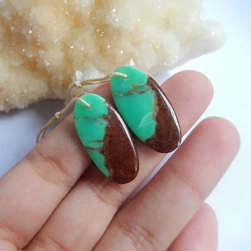 Natural Stone Oval Shape Chrysoprase Earring Beads 25x12x2mm 3.35g semiprecious stone Beauty Women Earrings Accessory
Natural Stone Oval Shape Chrysoprase Earring Beads 25x12x2mm 3.35g semiprecious stone Beauty Women Earrings Accessory