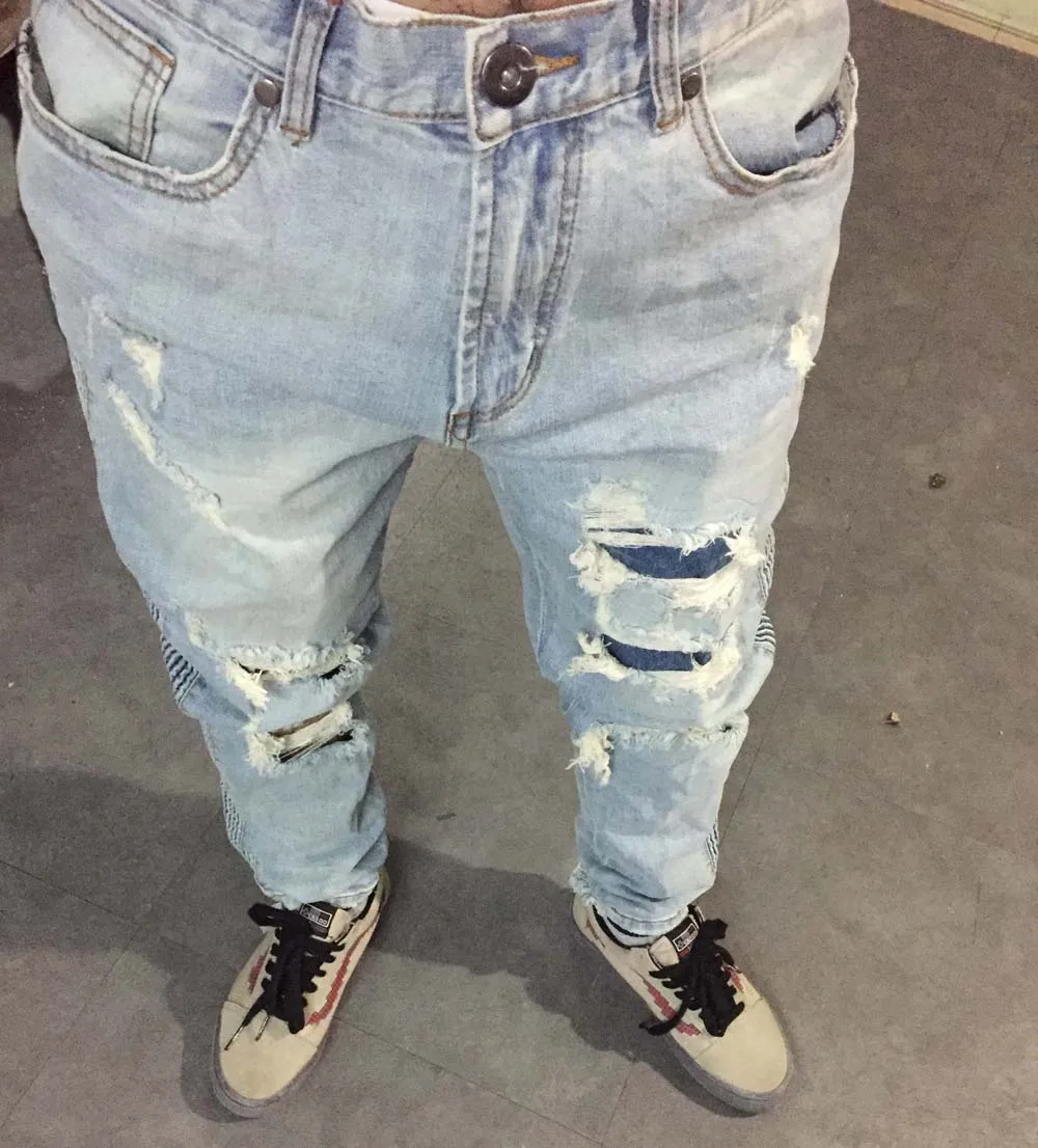 2018 new men jeans Hip Hop high quality Skinny Denim Biker blue Joggers Fashion Street casual Pencil Pants trousers High Street
2018 new men jeans Hip Hop high quality Skinny Denim Biker blue Joggers Fashion Street casual Pencil Pants trousers High Street