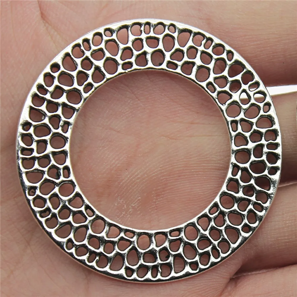 4pcs/lot Wreath Charms For Jewelry Making 49x49mm Antique Silver Plated Accessories
4pcs/lot Wreath Charms For Jewelry Making 49x49mm Antique Silver Plated Accessories