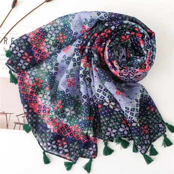 KYQIAO women ethnic design long print hijab scarf female autumn spring Pashminas Sjaal Muslim Hijab Snood
KYQIAO women ethnic design long print hijab scarf female autumn spring Pashminas Sjaal Muslim Hijab Snood