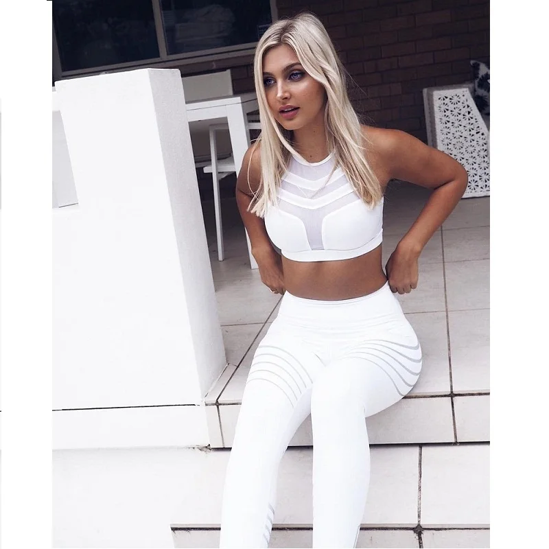Leisure Sexy Joggers women Streetwear Slim fit Breathable stripe Reflective pants Motion Friends Fashion Plus size Clothes
Leisure Sexy Joggers women Streetwear Slim fit Breathable stripe Reflective pants Motion Friends Fashion Plus size Clothes