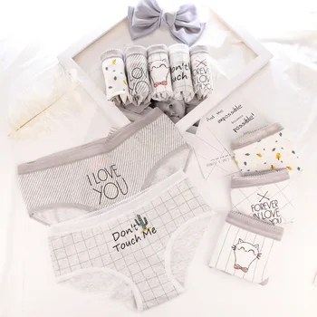 Panties for women cotton cactus letters print underwear ladies sexy lingerie girl briefs female underpants cartoon panty 2020
Panties for women cotton cactus letters print underwear ladies sexy lingerie girl briefs female underpants cartoon panty 2020