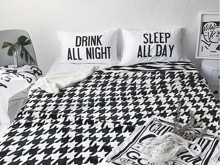 Warm Double-layer Bedding Throw Blanket Nordic Brief Design Houndstooth pattern polyester sherpa office car nap Throw
Warm Double-layer Bedding Throw Blanket Nordic Brief Design Houndstooth pattern polyester sherpa office car nap Throw