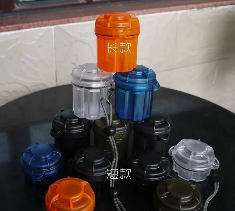 "True" waterproof is not afraid to drop the battery box chip/digital/tool tank super hard PC material with rope hook
"True" waterproof is not afraid to drop the battery box chip/digital/tool tank super hard PC material with rope hook