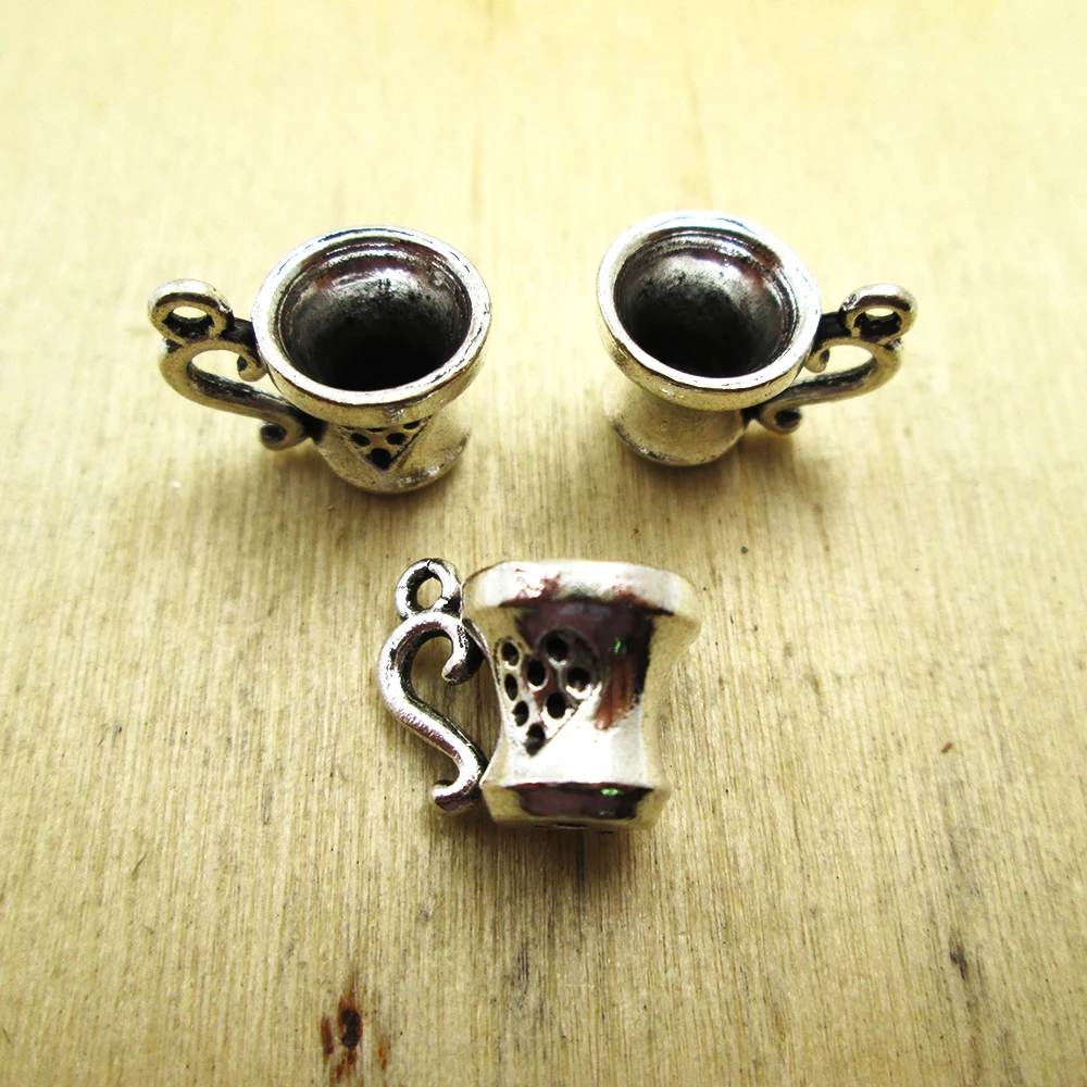 20pcs 12mm x 12mm Coffee Mug Cup 3D once upon a time DIY necklace/ bracelets charms antique silver tone
20pcs 12mm x 12mm Coffee Mug Cup 3D once upon a time DIY necklace/ bracelets charms antique silver tone