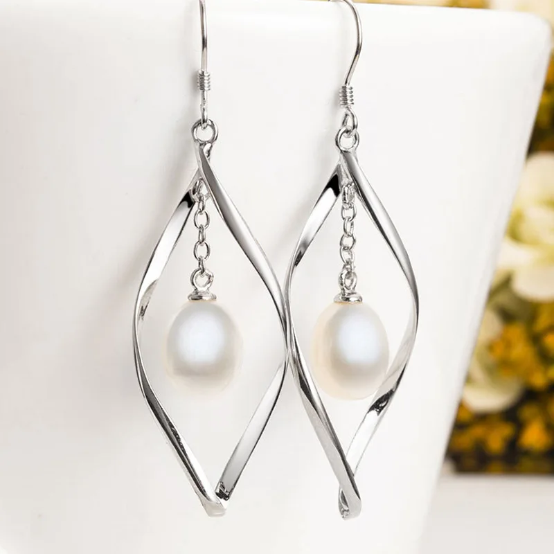 A Substituting Silver 925 Silver Pendant Elegant Temperament Female Joker Earrings Wholesale Pearl Ear
A Substituting Silver 925 Silver Pendant Elegant Temperament Female Joker Earrings Wholesale Pearl Ear