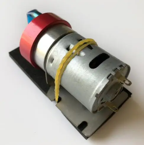 Aluminum Electric Fuel Pump Metal Gear Smoke Pump With Mounting Bracket For RC Gasoline Nitro Airplane
Aluminum Electric Fuel Pump Metal Gear Smoke Pump With Mounting Bracket For RC Gasoline Nitro Airplane