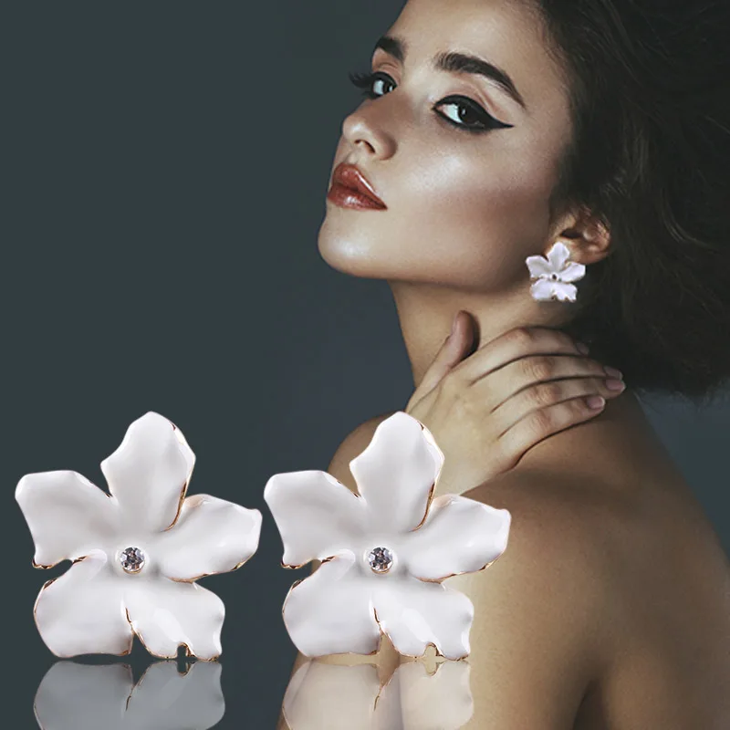 2018 New Fashion Cute Flower Earrings For Women Vintage Delicate Exquiste ZA Boho Ear Jewelry Retro Statement Accessories Hot
2018 New Fashion Cute Flower Earrings For Women Vintage Delicate Exquiste ZA Boho Ear Jewelry Retro Statement Accessories Hot