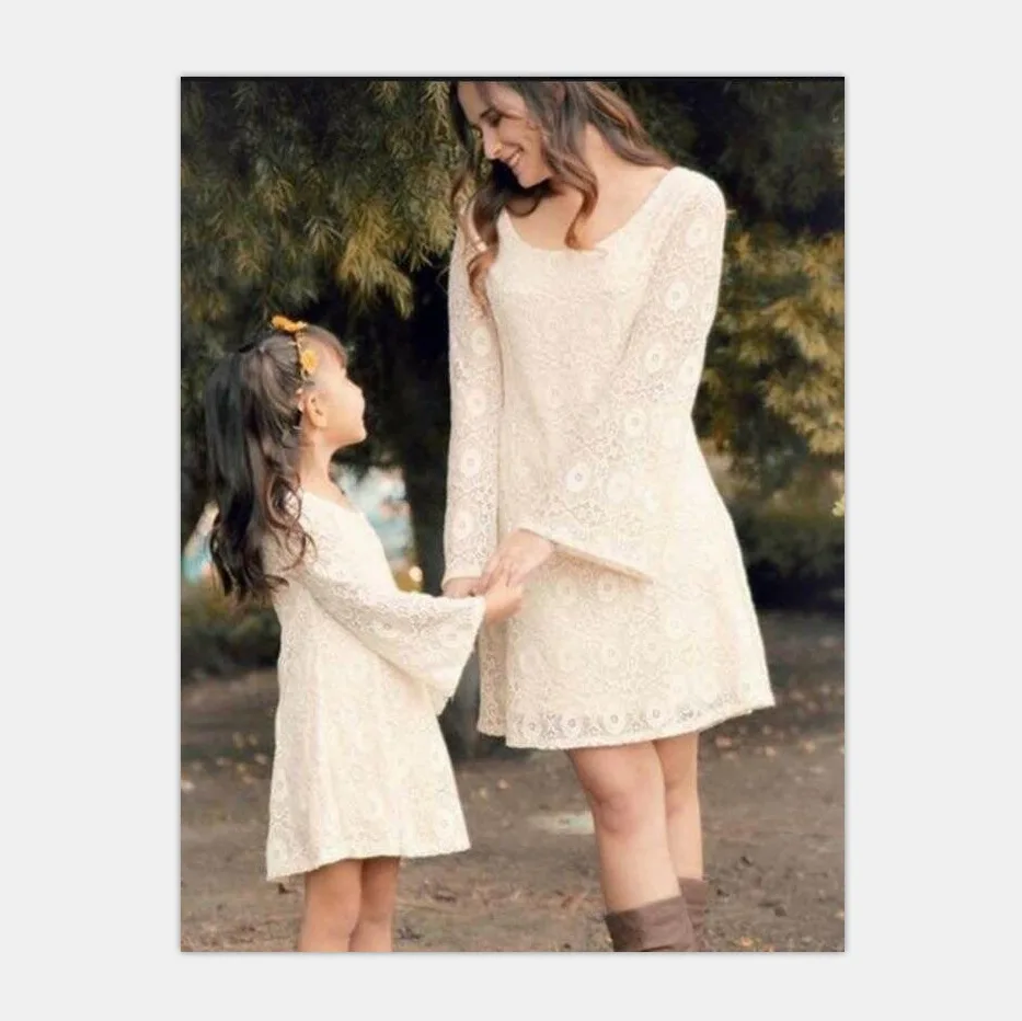 2018 New Spring Autumn Fashion Sweet Horn Sleeve Lace White Dress Mom and Me New Year Dresses for Mother & Daughter
2018 New Spring Autumn Fashion Sweet Horn Sleeve Lace White Dress Mom and Me New Year Dresses for Mother & Daughter