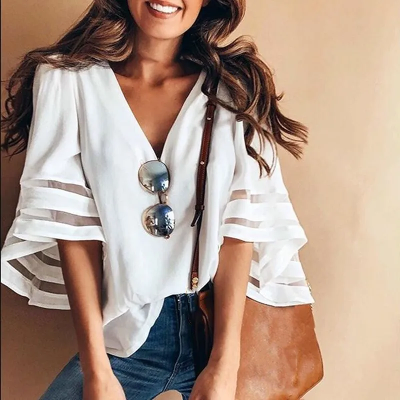 4 Colors Summer Loose Pure Color V-Neck Shirts Three Quarter Women Flare Sleeve Mesh Patchwork Casual Blouse
4 Colors Summer Loose Pure Color V-Neck Shirts Three Quarter Women Flare Sleeve Mesh Patchwork Casual Blouse