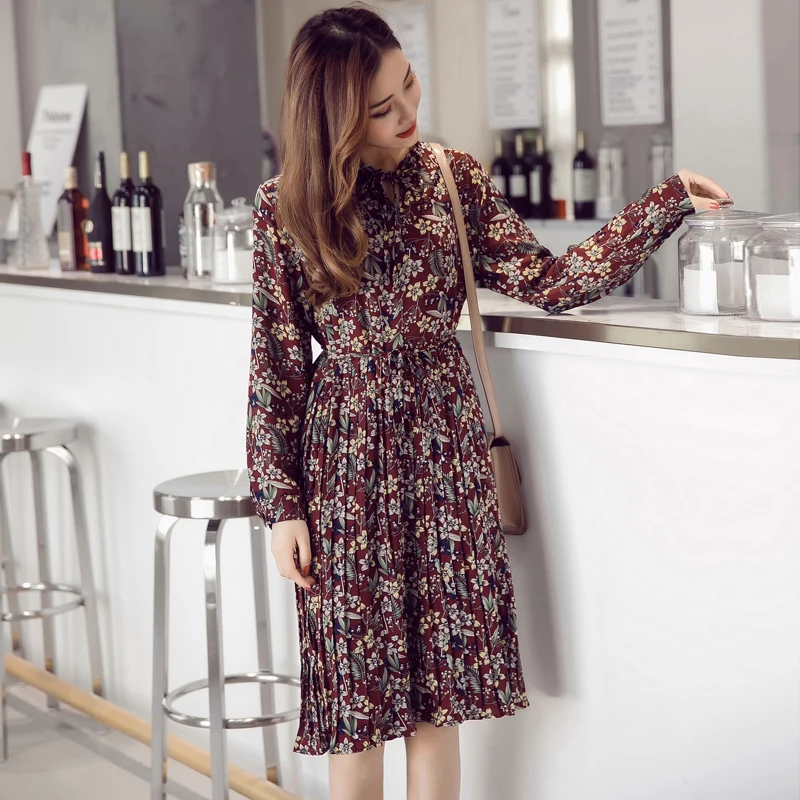 Casual O-neck Full Sleeve Pleated Chiffon Dress Women Floral Print Lace Up High Waist Female Knee-length Dress Vestidos 2019
Casual O-neck Full Sleeve Pleated Chiffon Dress Women Floral Print Lace Up High Waist Female Knee-length Dress Vestidos 2019