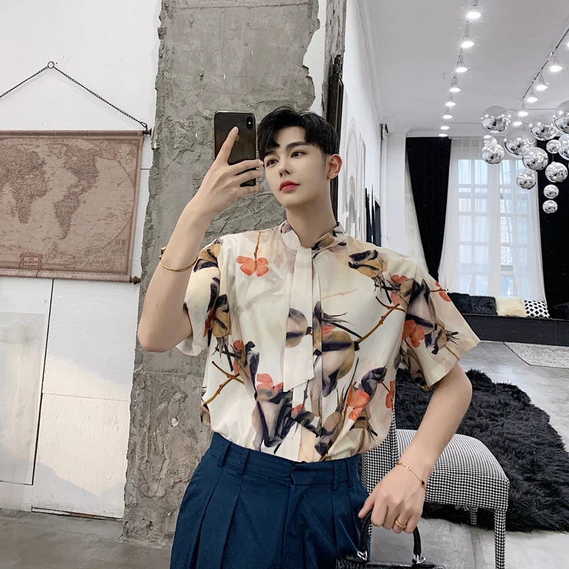 MIXCUBIC 2019 spring summer England style simple unique flower printed shirts men casual loose Tie printed shirts M-XXL
MIXCUBIC 2019 spring summer England style simple unique flower printed shirts men casual loose Tie printed shirts M-XXL