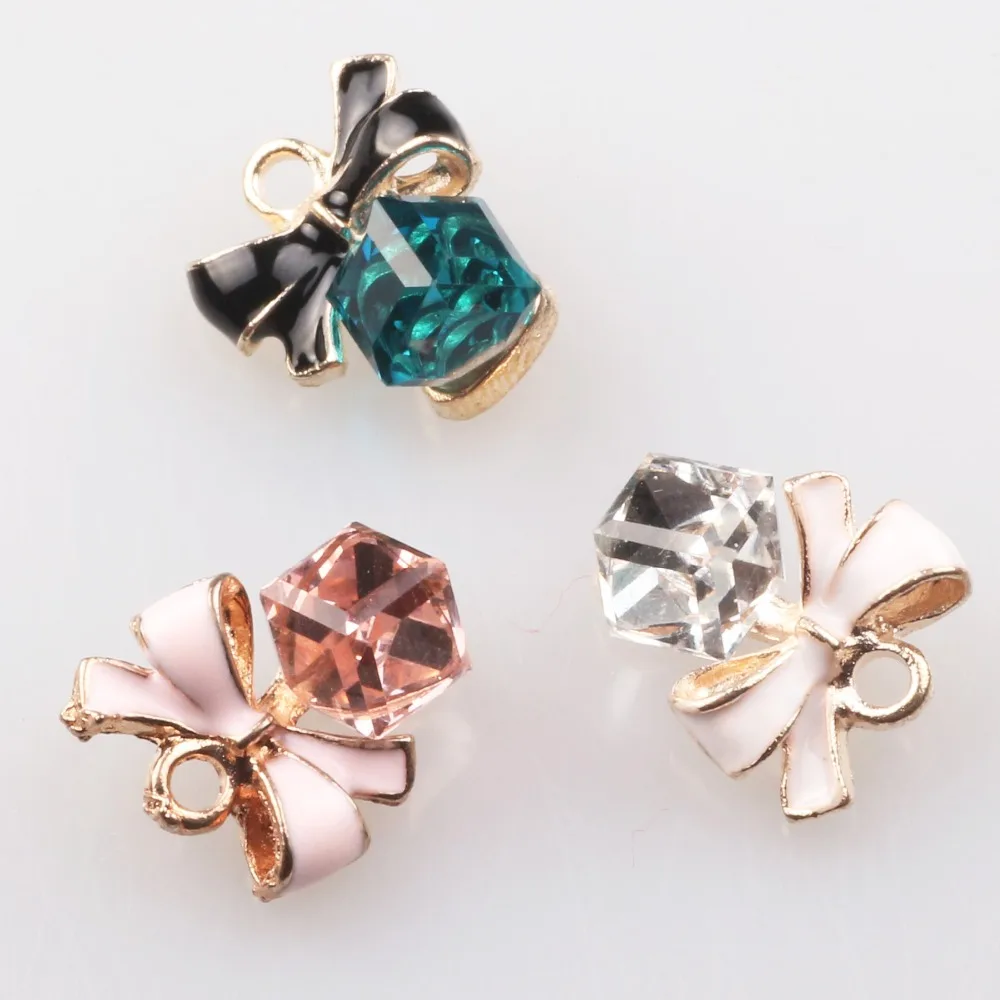 LKERAN new 10pcs bow square crystal DIY decoration buttons metal button wedding dress accessories for 15mm*14mm
LKERAN new 10pcs bow square crystal DIY decoration buttons metal button wedding dress accessories for 15mm*14mm