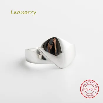 Leouerry 925 Sterling Silver Minimalist Big Glossy Rings Texture Japan Korea Style Open Rings for Women Fine Jewelry Gift
Leouerry 925 Sterling Silver Minimalist Big Glossy Rings Texture Japan Korea Style Open Rings for Women Fine Jewelry Gift
