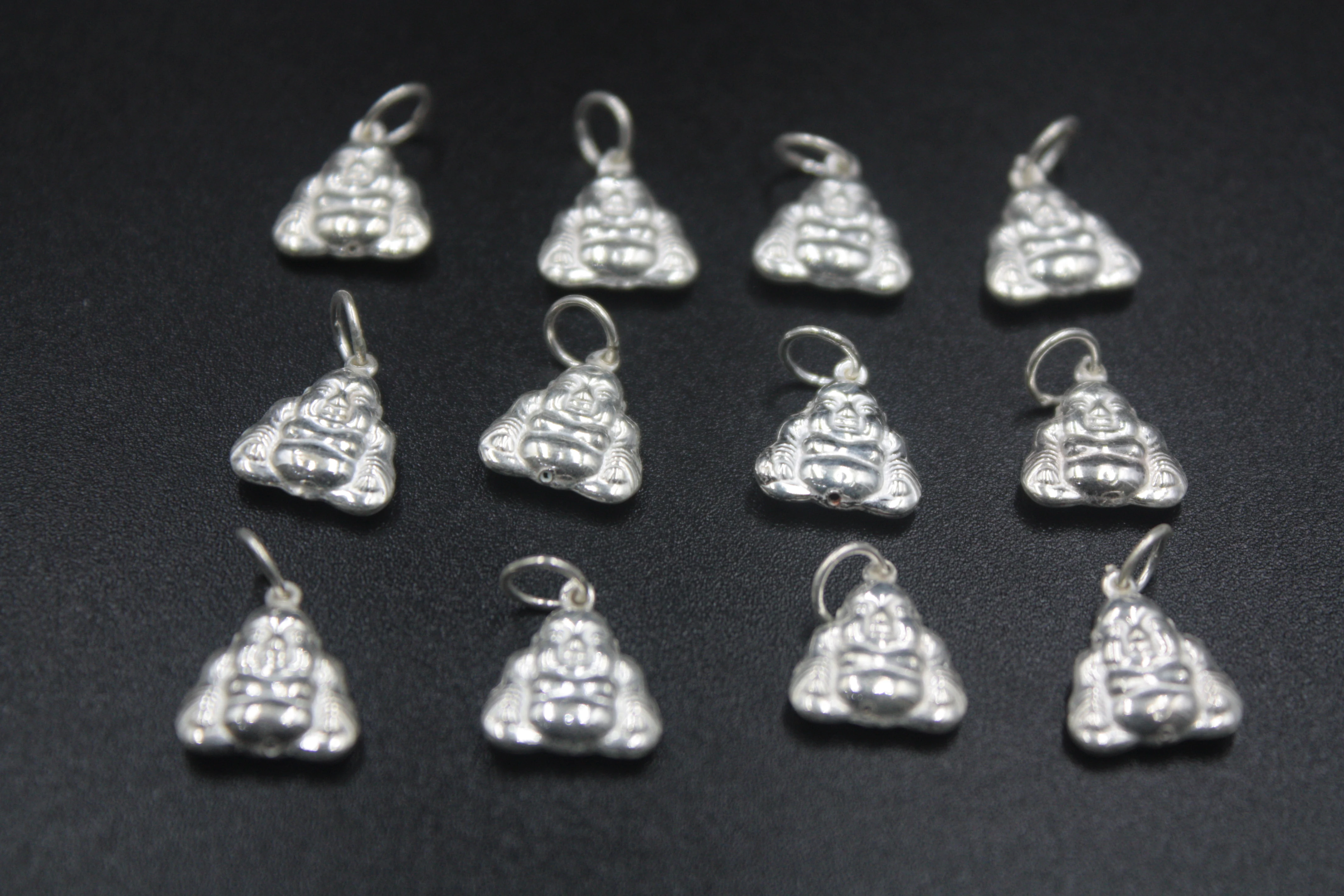 10PCS S925 Silver Pendant Man Woman's Little Buddha Beads Bless Luck Baby Gift Pendant DIY
10PCS S925 Silver Pendant Man Woman's Little Buddha Beads Bless Luck Baby Gift Pendant DIY