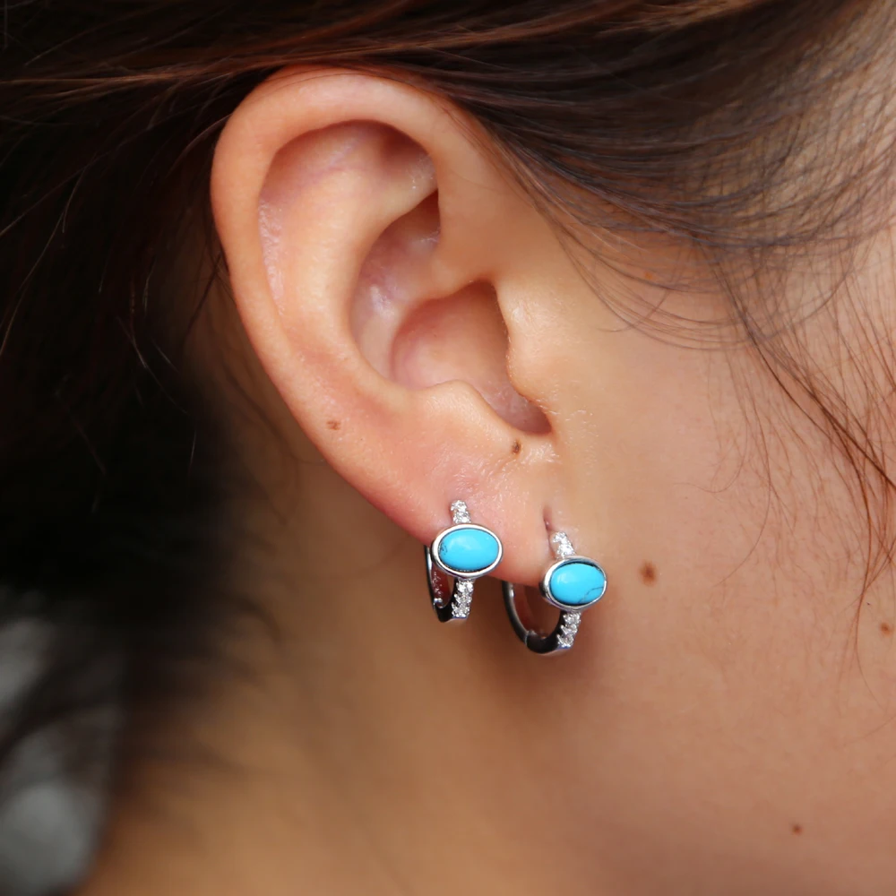 elegant mini hoop pave Nano turquoises Stone small hoops earring girl fashion classic ear circle hot fashion dainty cute jewelry
elegant mini hoop pave Nano turquoises Stone small hoops earring girl fashion classic ear circle hot fashion dainty cute jewelry
