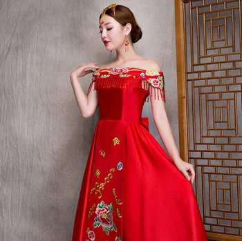 Red Chinese Wedding Bride Cheongsam Traditional Style Evening Dress Embroidery Long Qipao Womens Clothing Size S M L XL XXL XXXL
Red Chinese Wedding Bride Cheongsam Traditional Style Evening Dress Embroidery Long Qipao Womens Clothing Size S M L XL XXL XXXL