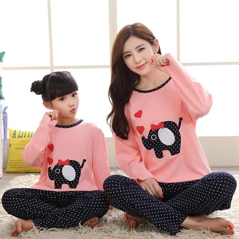 2019 Family Matching Mother Daughter Clothes Christmas Pajamas Pyjama Fille Kids Pijamas Mommy and me Clothes 
2019 Family Matching Mother Daughter Clothes Christmas Pajamas Pyjama Fille Kids Pijamas Mommy and me Clothes