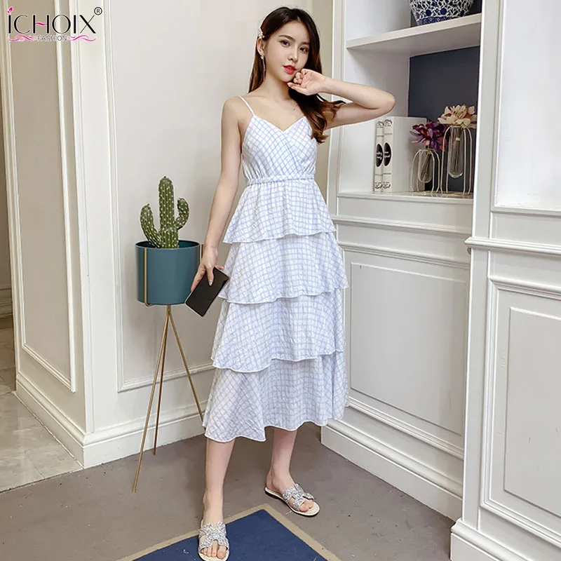 2019 Summer Women Long Cake Dresses Plaid Spaghetti Strap Sexy V Neck Beach Dress Sleeveless Ruffles Elegant Party Dress Vestido
2019 Summer Women Long Cake Dresses Plaid Spaghetti Strap Sexy V Neck Beach Dress Sleeveless Ruffles Elegant Party Dress Vestido