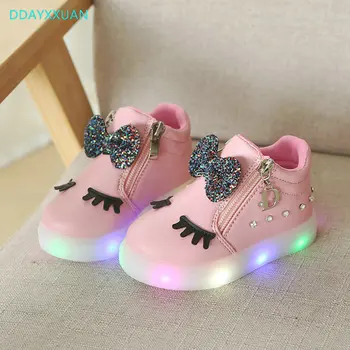 Children LED Sneakers 2018 New Spring Autumn Winter Boots Kids Princess Shoes Chaussure Enfant Bowknot Girls Shoes With Light
Children LED Sneakers 2018 New Spring Autumn Winter Boots Kids Princess Shoes Chaussure Enfant Bowknot Girls Shoes With Light