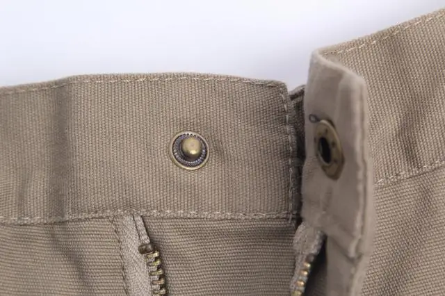 2599221116_1872180541