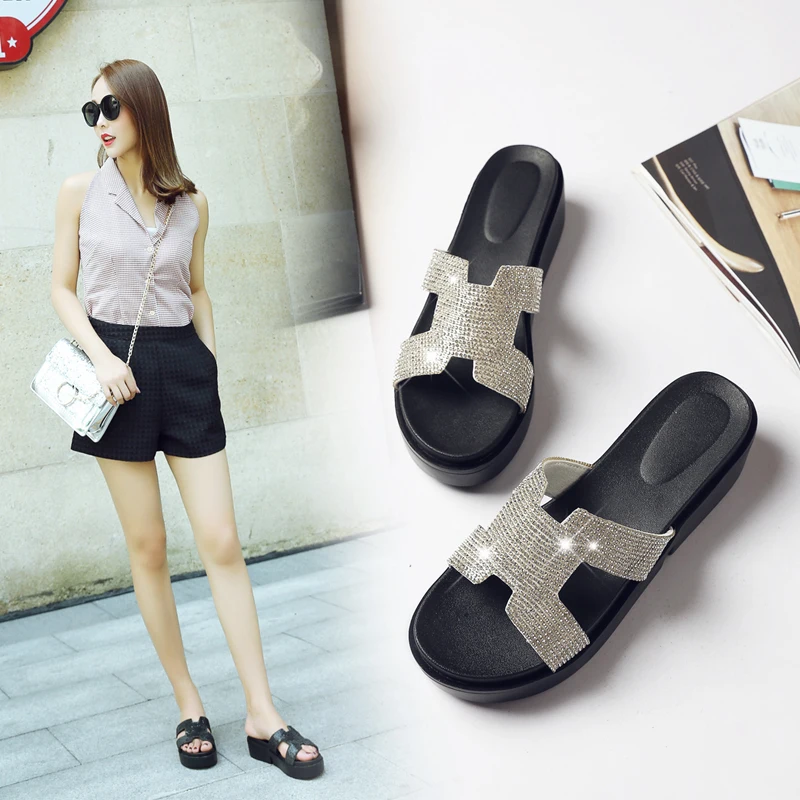 Crystal Slippers Cut Out Summer Beach Sandals Slippers Women Slides Outdoor Slippers Flip Flops Size 43 Fashion Summer Shoes
Crystal Slippers Cut Out Summer Beach Sandals Slippers Women Slides Outdoor Slippers Flip Flops Size 43 Fashion Summer Shoes