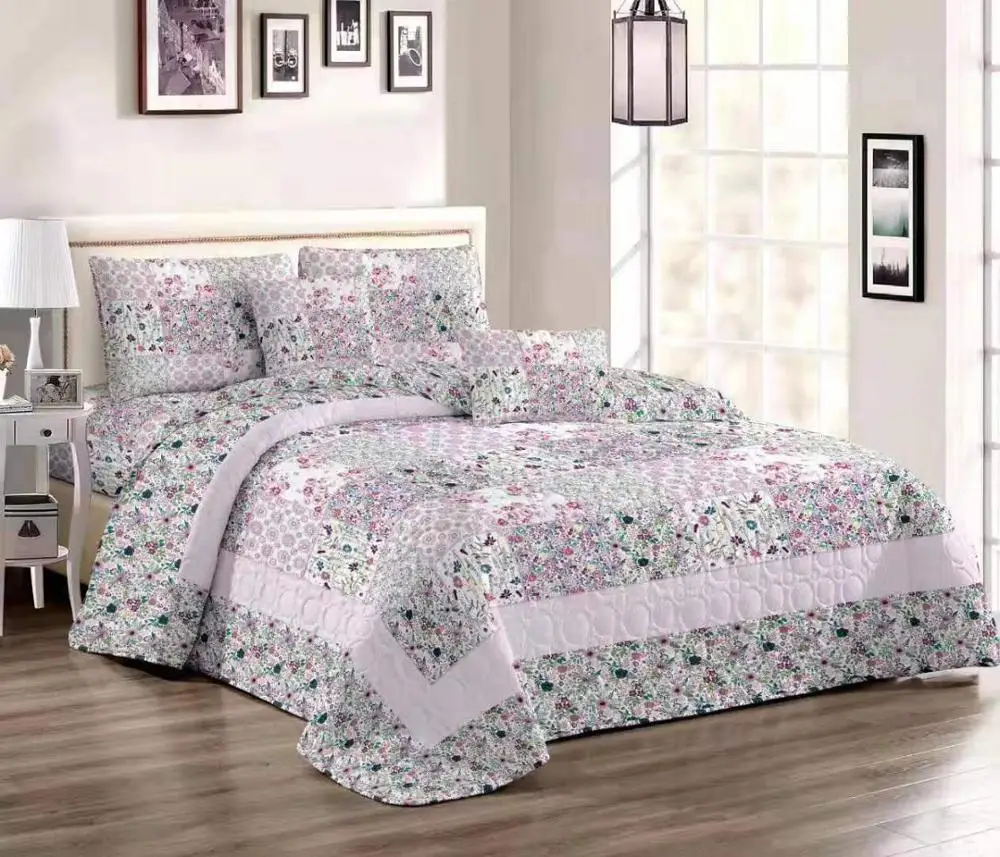 Comfortable high-grade cotton bedding quilted bed cover 220 * 240 double bed European garden floral girl bed cover
Comfortable high-grade cotton bedding quilted bed cover 220 * 240 double bed European garden floral girl bed cover