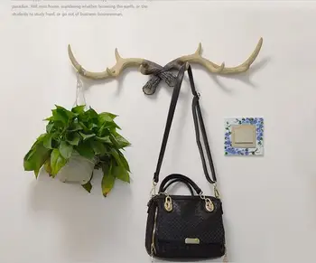 American Village Bar Decoration Retro Resin Antlers Hanging Hook Sundries Tools Hanger Wall Mounts Room Shelf Rack ZH127
American Village Bar Decoration Retro Resin Antlers Hanging Hook Sundries Tools Hanger Wall Mounts Room Shelf Rack ZH127