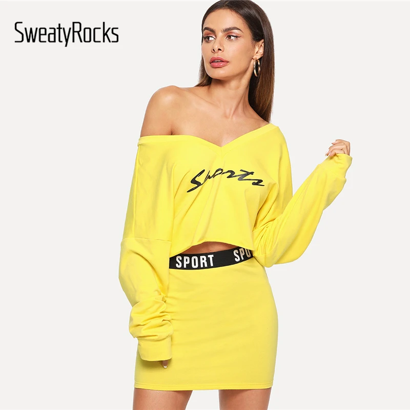 SweatyRocks 2 Piece Set Women Clothes Letter Print V Neck Top And Skinny Skirt Set Yellow Two Piece Set 2018 Autumn Women Sets
SweatyRocks 2 Piece Set Women Clothes Letter Print V Neck Top And Skinny Skirt Set Yellow Two Piece Set 2018 Autumn Women Sets