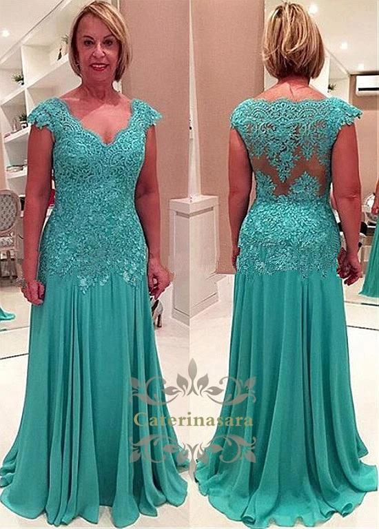 A-Line Court Train Chiffon / Lace Mother of the Bride Dress with Cap Sleeves V Neckline for Bridal Party
A-Line Court Train Chiffon / Lace Mother of the Bride Dress with Cap Sleeves V Neckline for Bridal Party