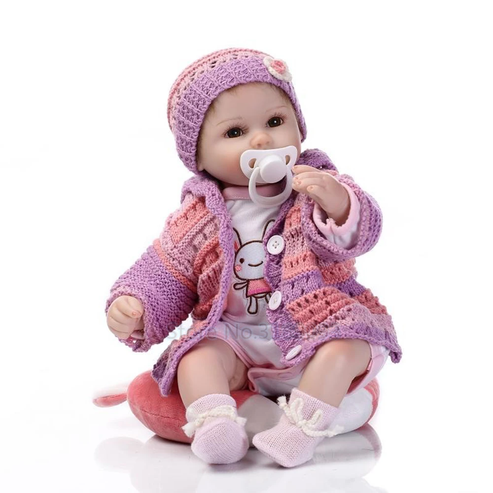 42CM Silicone reborn babies dolls for girls toys lifelike newborn baby bonecas with pink clothes pillow bonecas brinquedos gift
42CM Silicone reborn babies dolls for girls toys lifelike newborn baby bonecas with pink clothes pillow bonecas brinquedos gift