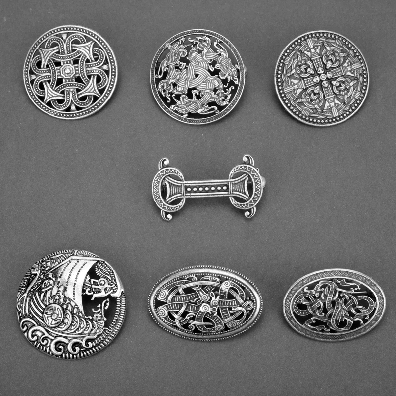Viking Amulet Brooch Irish Knot Hats Scarf Clips Accessories Clothes Brooches For Woman Party
Viking Amulet Brooch Irish Knot Hats Scarf Clips Accessories Clothes Brooches For Woman Party