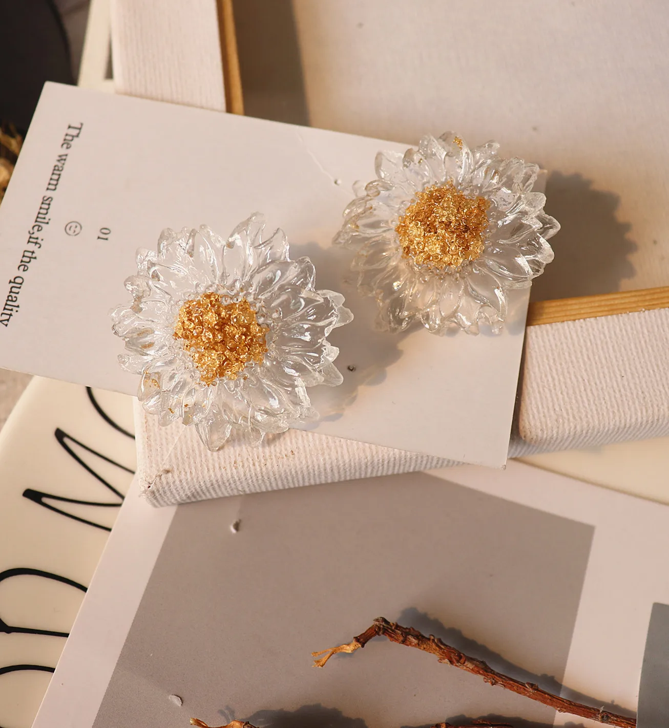 Big Stud Flower Handmade Earrings Women Wedding Party Bohemian Acrylic White Flower Earrings For Women Girls Jewelry Gifts
Big Stud Flower Handmade Earrings Women Wedding Party Bohemian Acrylic White Flower Earrings For Women Girls Jewelry Gifts