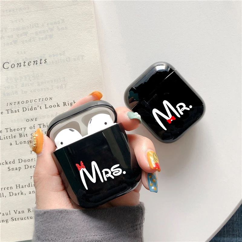Cute Case For Apple airpods Case Cartoon Couple King&Queen Bluetooth Earphone Case For Airpods Headphone Black Hard Case
Cute Case For Apple airpods Case Cartoon Couple King&Queen Bluetooth Earphone Case For Airpods Headphone Black Hard Case