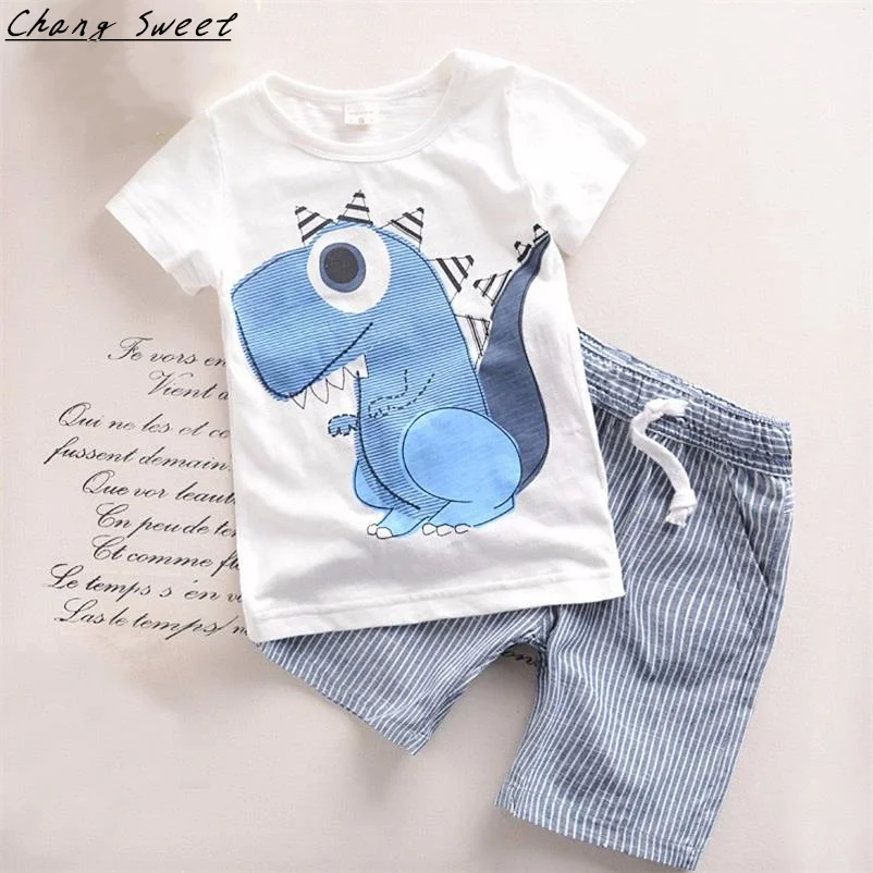 2019 spring and summer new hot sale small and medium boys cute print small dinosaur T-shirt + striped pants suit
2019 spring and summer new hot sale small and medium boys cute print small dinosaur T-shirt + striped pants suit