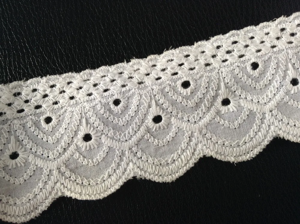 Free shipping Fashion fish scale 5cm wide white cotton embroidered lace trimmings,,XERY188e
Free shipping Fashion fish scale 5cm wide white cotton embroidered lace trimmings,,XERY188e