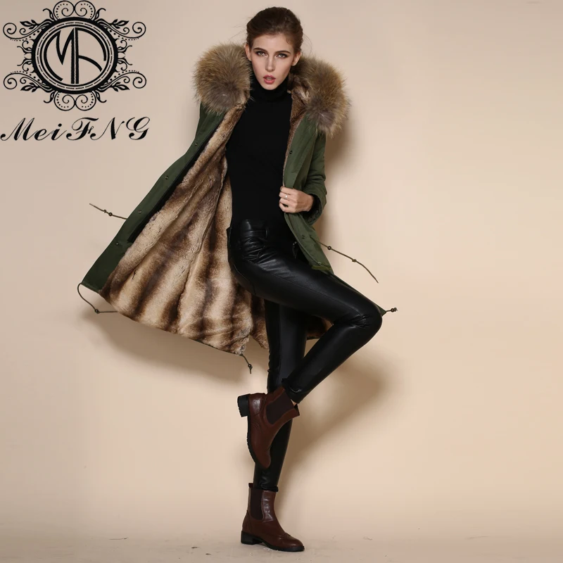 2017 New Womens Fur Oversize Hood Faux Fur Parka Bodysuit European Winter Ladies Jacket Coat With Real Raccoon Fur Hood Collar
2017 New Womens Fur Oversize Hood Faux Fur Parka Bodysuit European Winter Ladies Jacket Coat With Real Raccoon Fur Hood Collar