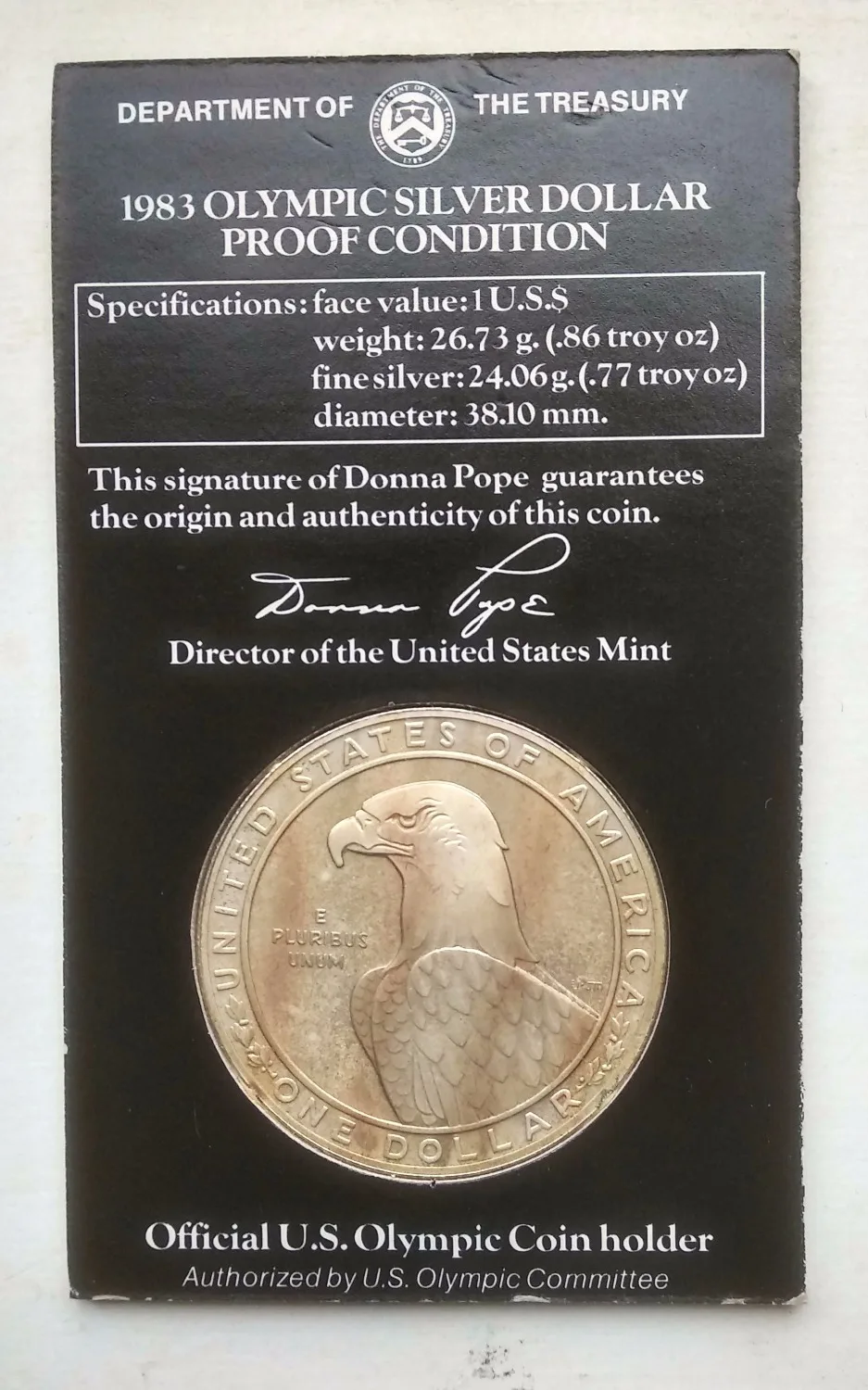 38mm One Dollar Silver Coin United States Of America 1983 Weight: 26.73 grams Silver content: 90%
38mm One Dollar Silver Coin United States Of America 1983 Weight: 26.73 grams Silver content: 90%