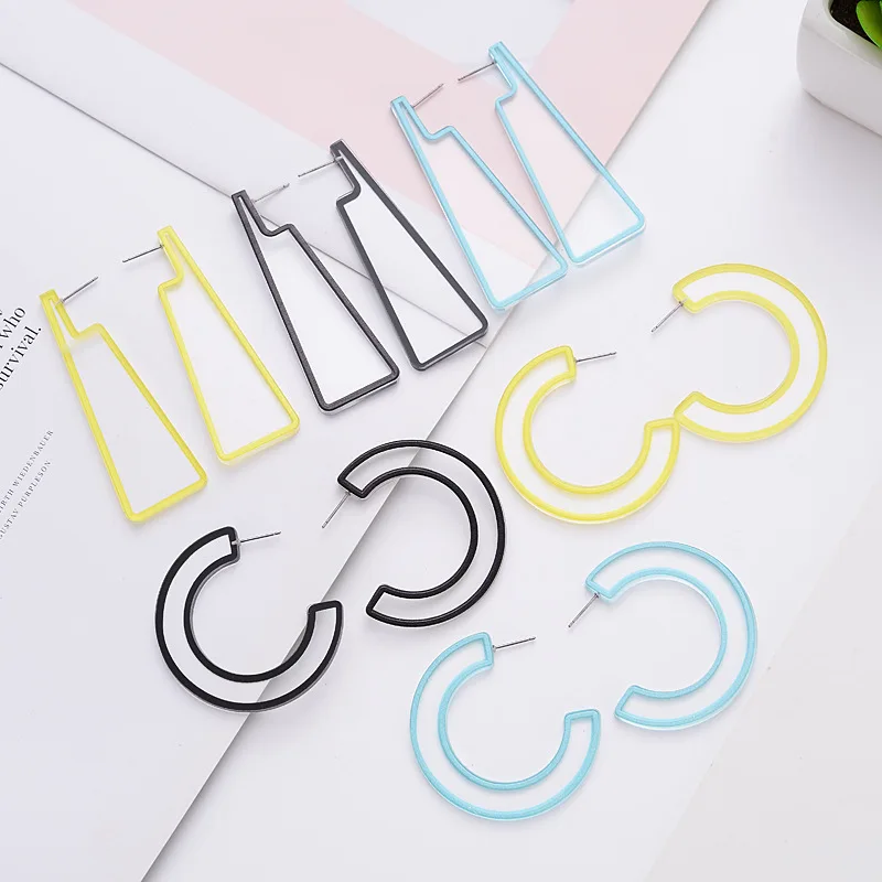 Summer Holiday Earrings Acetate Color Simple Big C Earrings for Women Exaggeration Fashion Bohemian Acrylic Transparent Earrings
Summer Holiday Earrings Acetate Color Simple Big C Earrings for Women Exaggeration Fashion Bohemian Acrylic Transparent Earrings