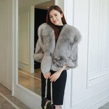 Top quality thickening war natural fox fur coats outerwear women real fur jackets fur overcoat 2018 autumn winter new collection
Top quality thickening war natural fox fur coats outerwear women real fur jackets fur overcoat 2018 autumn winter new collection