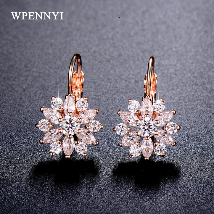Rose Gold Color Clear Cubic Zirconia Setting Brilliant Crystal Cute Flower Design Fashion Woman Drop Earrings Christmas Gift
Rose Gold Color Clear Cubic Zirconia Setting Brilliant Crystal Cute Flower Design Fashion Woman Drop Earrings Christmas Gift
