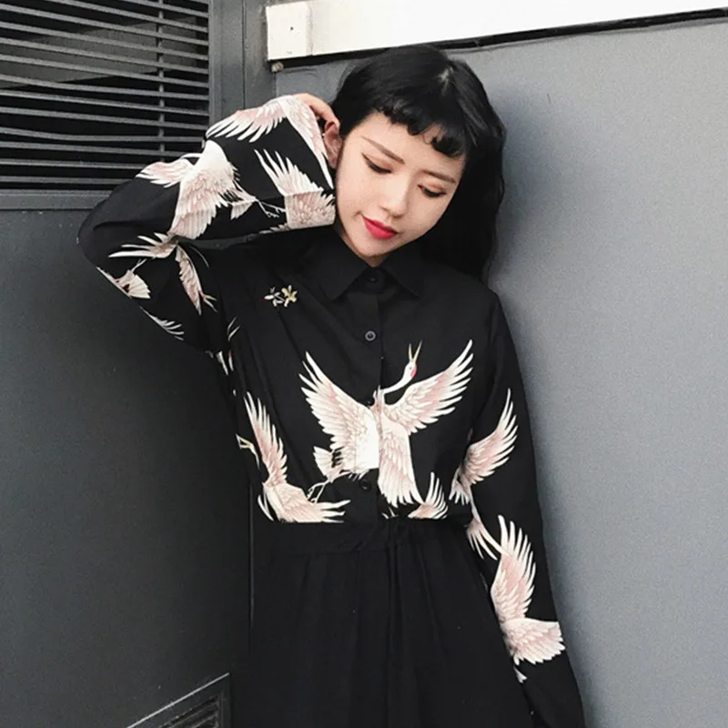 Women Chiffon Long Flare Sleeve Blouses Red-crowned Crane Printed Shirts Female 2019 Spring Autumn Fashion Casual Loose Lady Top
Women Chiffon Long Flare Sleeve Blouses Red-crowned Crane Printed Shirts Female 2019 Spring Autumn Fashion Casual Loose Lady Top