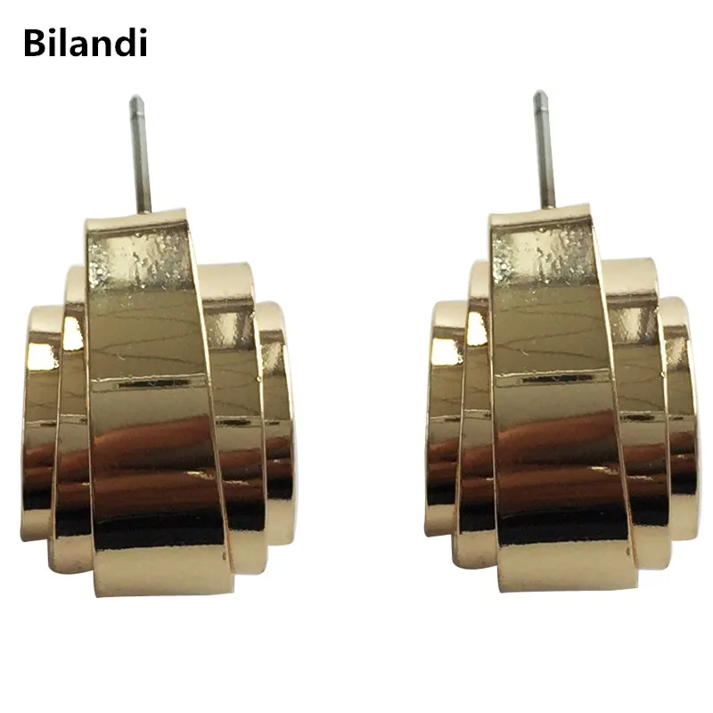 Personalized metal multi-layer ring studs simple fashion for women design jewelry
Personalized metal multi-layer ring studs simple fashion for women design jewelry