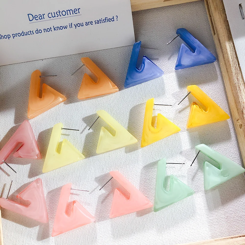 Fashion Small Fresh Macaron Color Geometric Stud Earrings Acrylic Acetate Triangle Multicolor Earrings for Women Girls Resin
Fashion Small Fresh Macaron Color Geometric Stud Earrings Acrylic Acetate Triangle Multicolor Earrings for Women Girls Resin