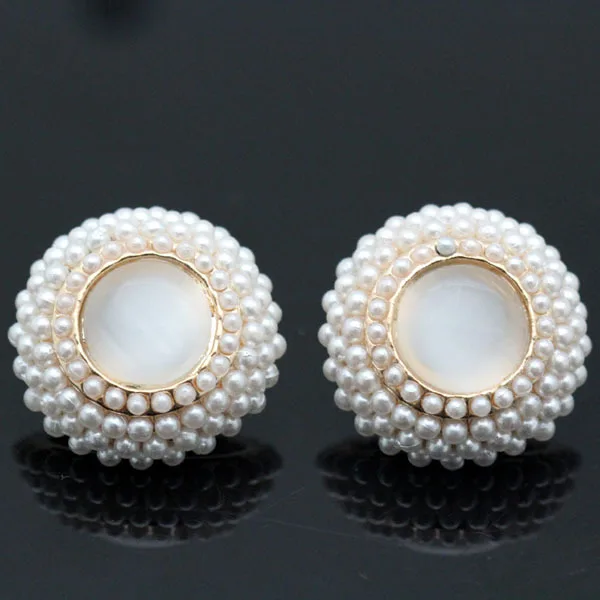 CHRAN Classic Gold Color Crystal Stud Earrings Jewelry Elegant Lovely Opal Design Imitation Pearl Earrings For Women
CHRAN Classic Gold Color Crystal Stud Earrings Jewelry Elegant Lovely Opal Design Imitation Pearl Earrings For Women