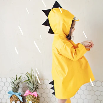 Small dinosaur children waterproof raincoat portable folding hooded environmental protection durable rain gear household items
Small dinosaur children waterproof raincoat portable folding hooded environmental protection durable rain gear household items