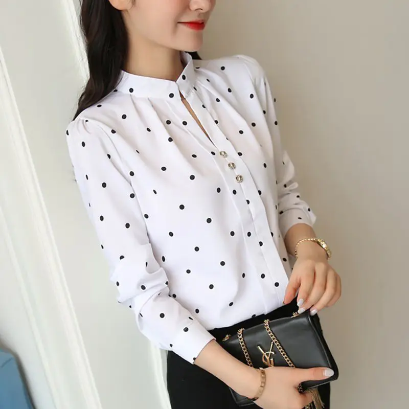 2018 Casual V-neck Long Sleeve Shirt Polka Dot White Blouse Women Tops New Fashion Women's OL Work Blouses Femme Blusa
2018 Casual V-neck Long Sleeve Shirt Polka Dot White Blouse Women Tops New Fashion Women's OL Work Blouses Femme Blusa